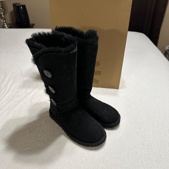 Ugg Bailey Button Triple Women's Boots - Picture 7 of 15
